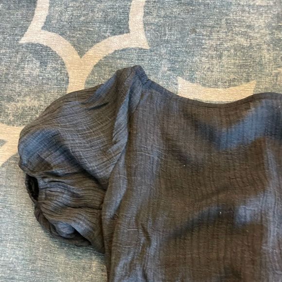 NWT. Tie front crop top. Charcoal color. Size small. - Picture 6 of 10